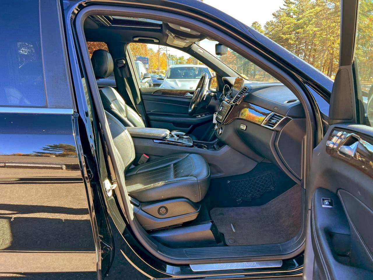 2017 MERCEDES-BENZ GLS 450 4MATIC photo 13