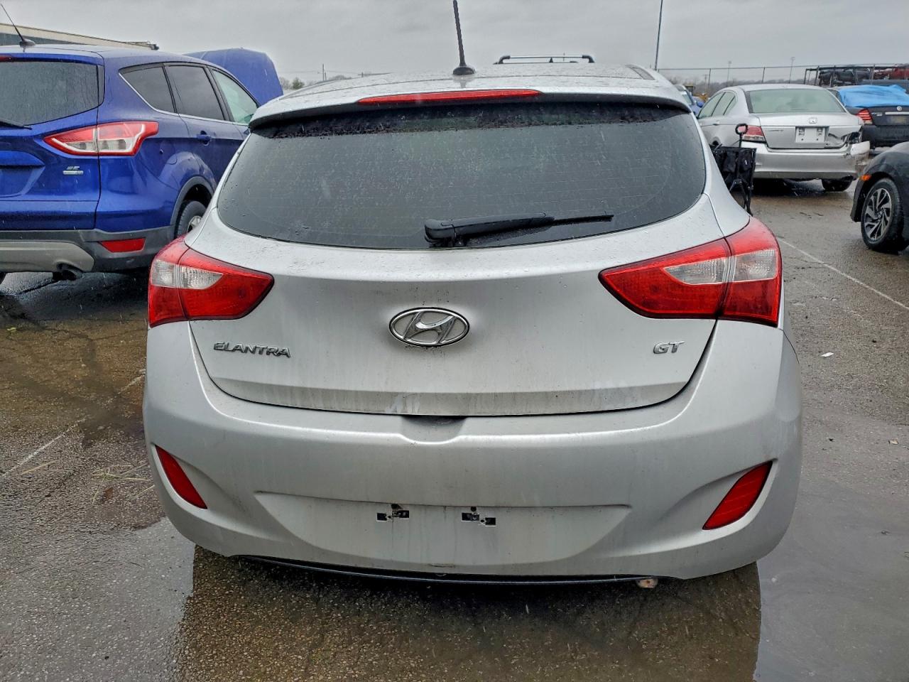 2017 HYUNDAI ELANTRA GT photo 6