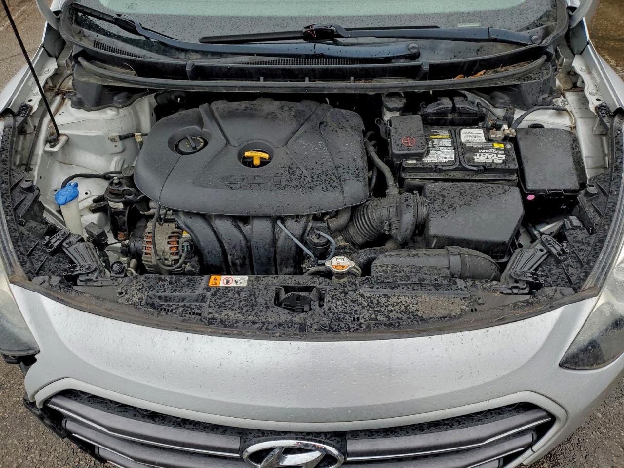 2017 HYUNDAI ELANTRA GT photo 11