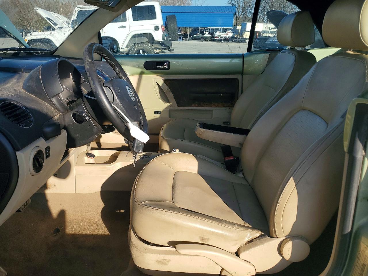 2008 VOLKSWAGEN NEW BEETLE CONVERTIBLE SE photo 19