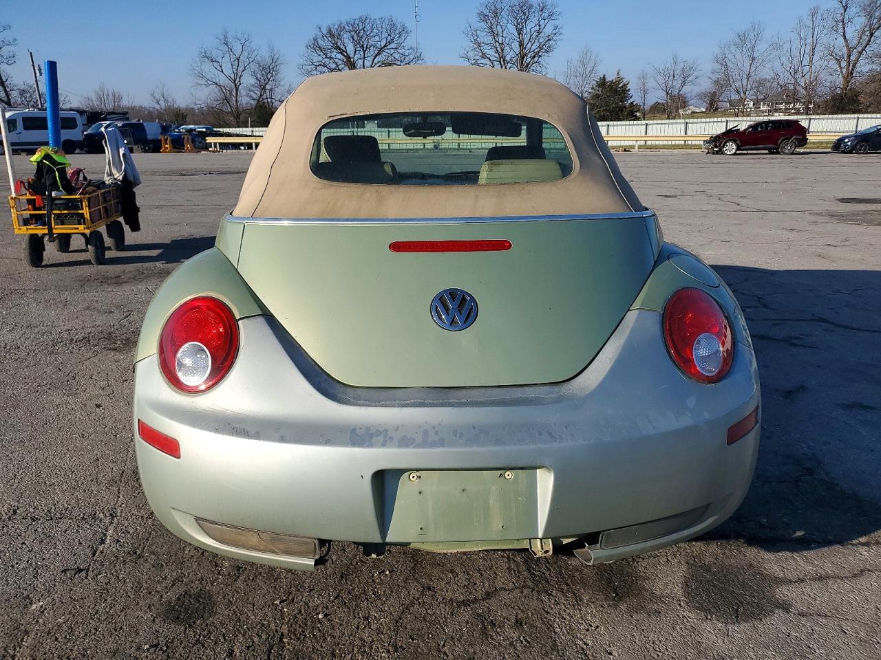 2008 VOLKSWAGEN NEW BEETLE CONVERTIBLE SE photo 16