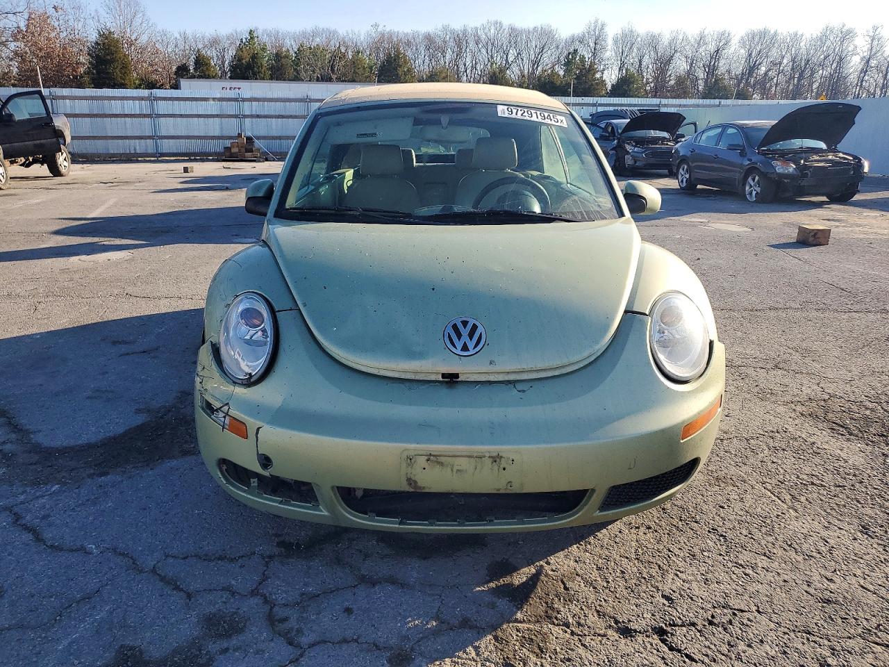2008 VOLKSWAGEN NEW BEETLE CONVERTIBLE SE photo 13
