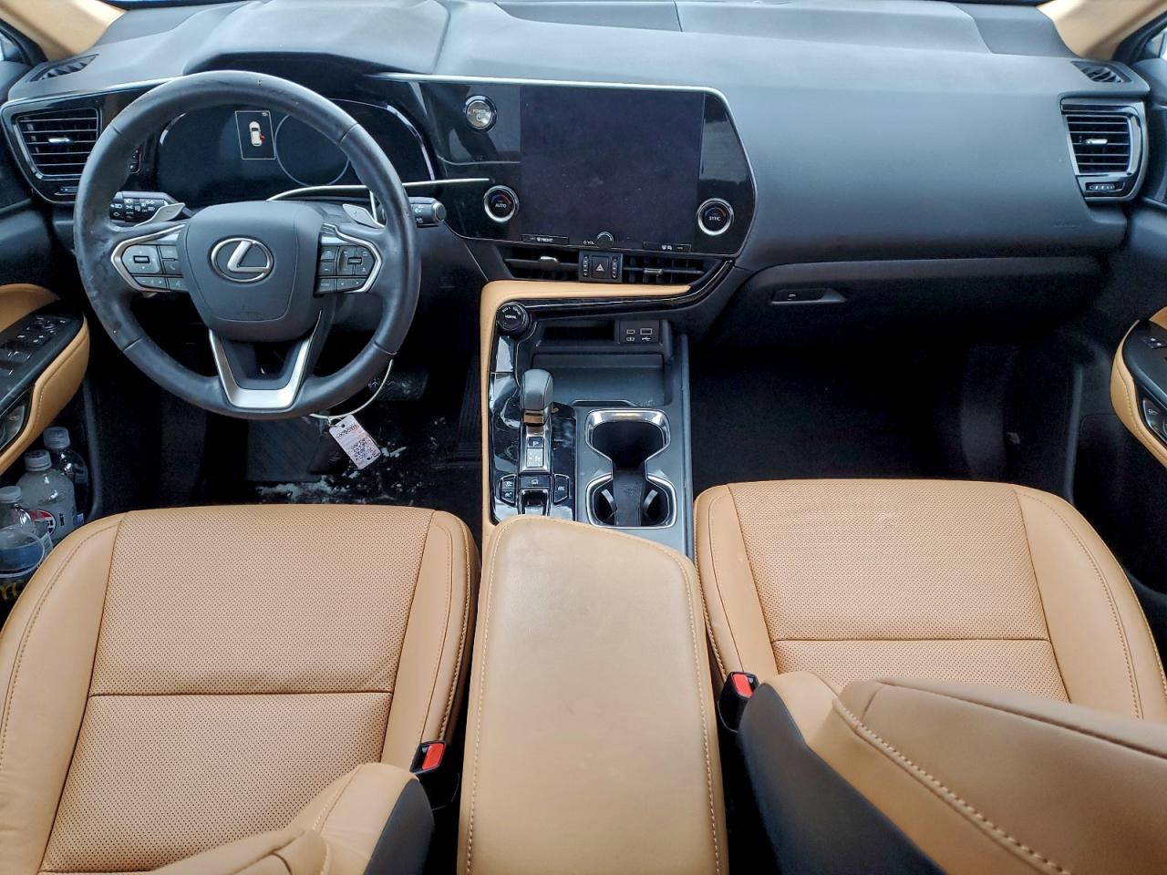 2023 LEXUS NX 350H photo 8