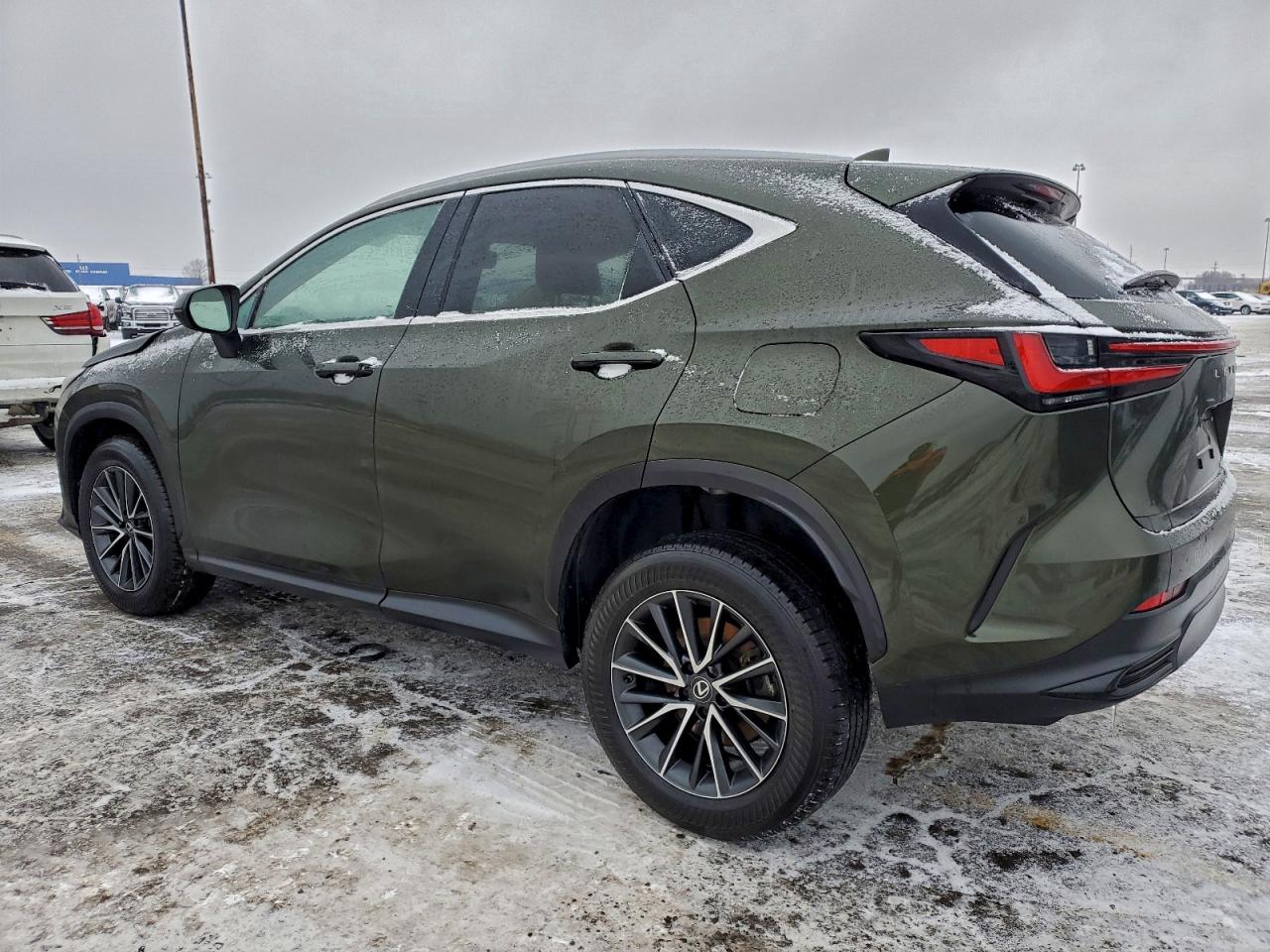 2023 LEXUS NX 350H photo 2