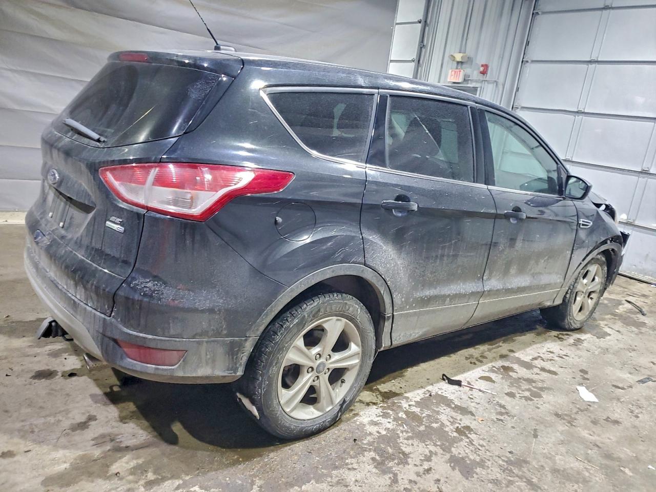 2015 FORD ESCAPE SE photo 3