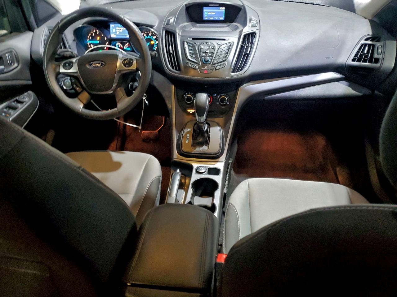 2015 FORD ESCAPE SE photo 8