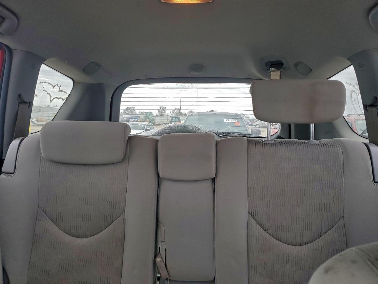 2010 TOYOTA RAV4 photo 19