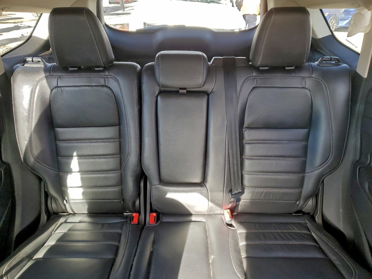 2017 FORD ESCAPE TITANIUM photo 19