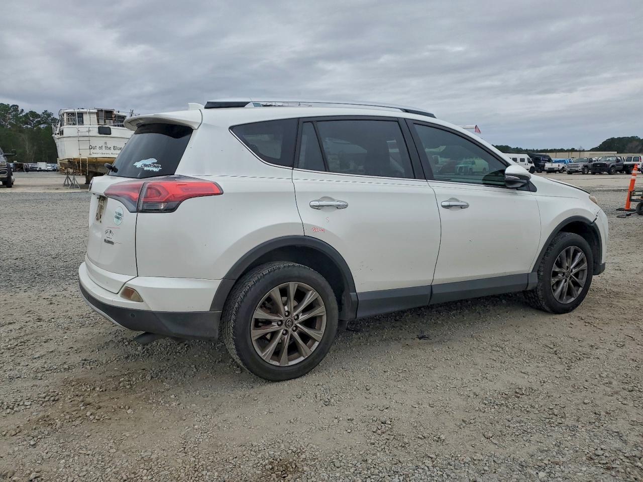 2016 TOYOTA RAV4 LIMITED photo 7