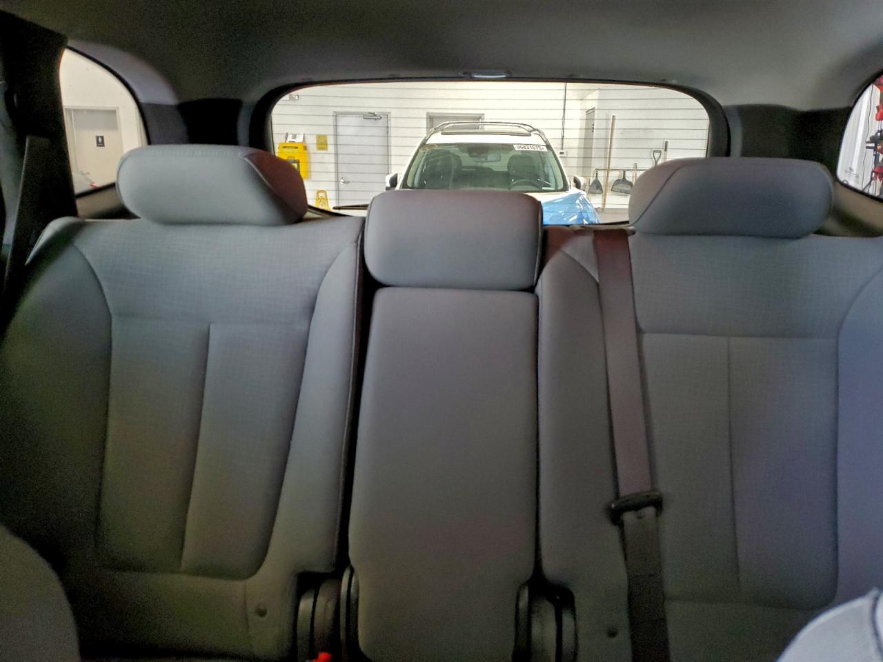 2012 HYUNDAI SANTA FE GLS photo 10