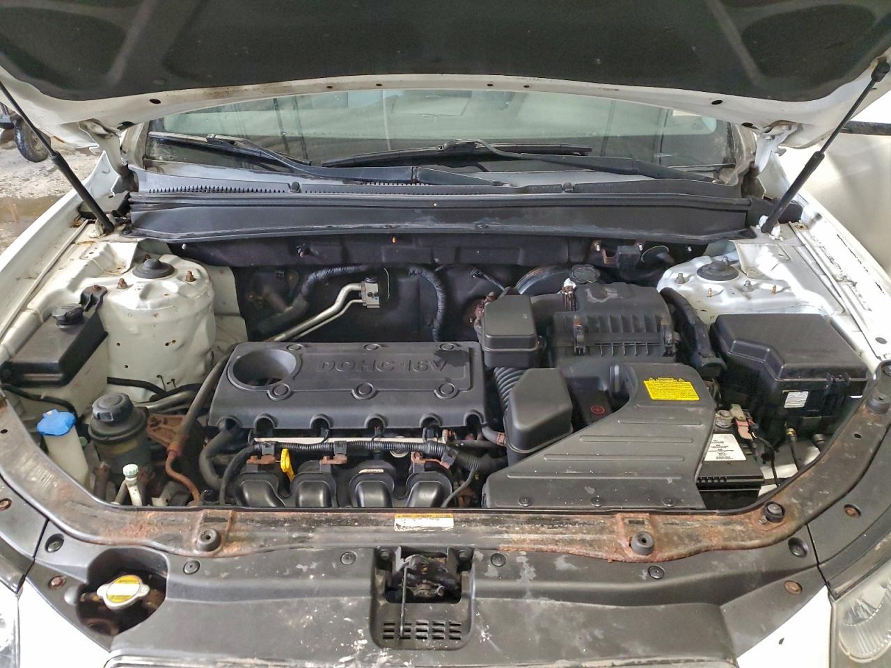 2012 HYUNDAI SANTA FE GLS photo 12