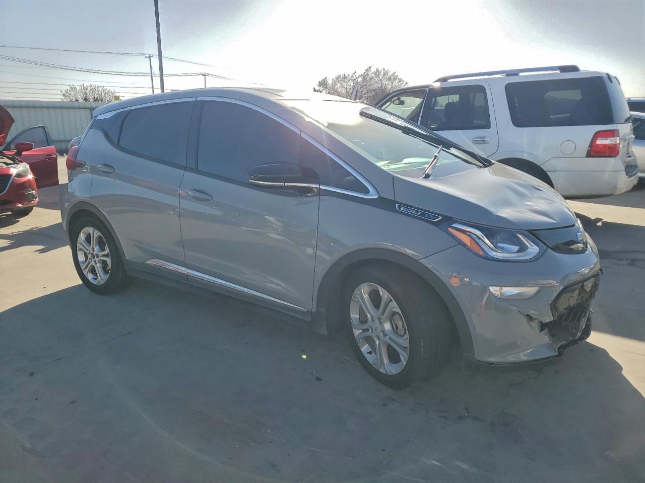 2019 CHEVROLET BOLT EV LT photo 4