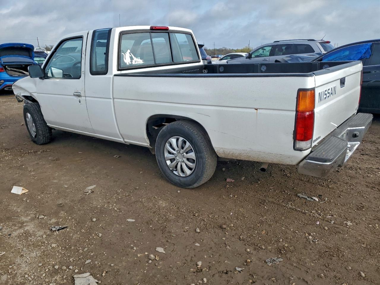 1996 NISSAN TRUCK KING CAB SE photo 3