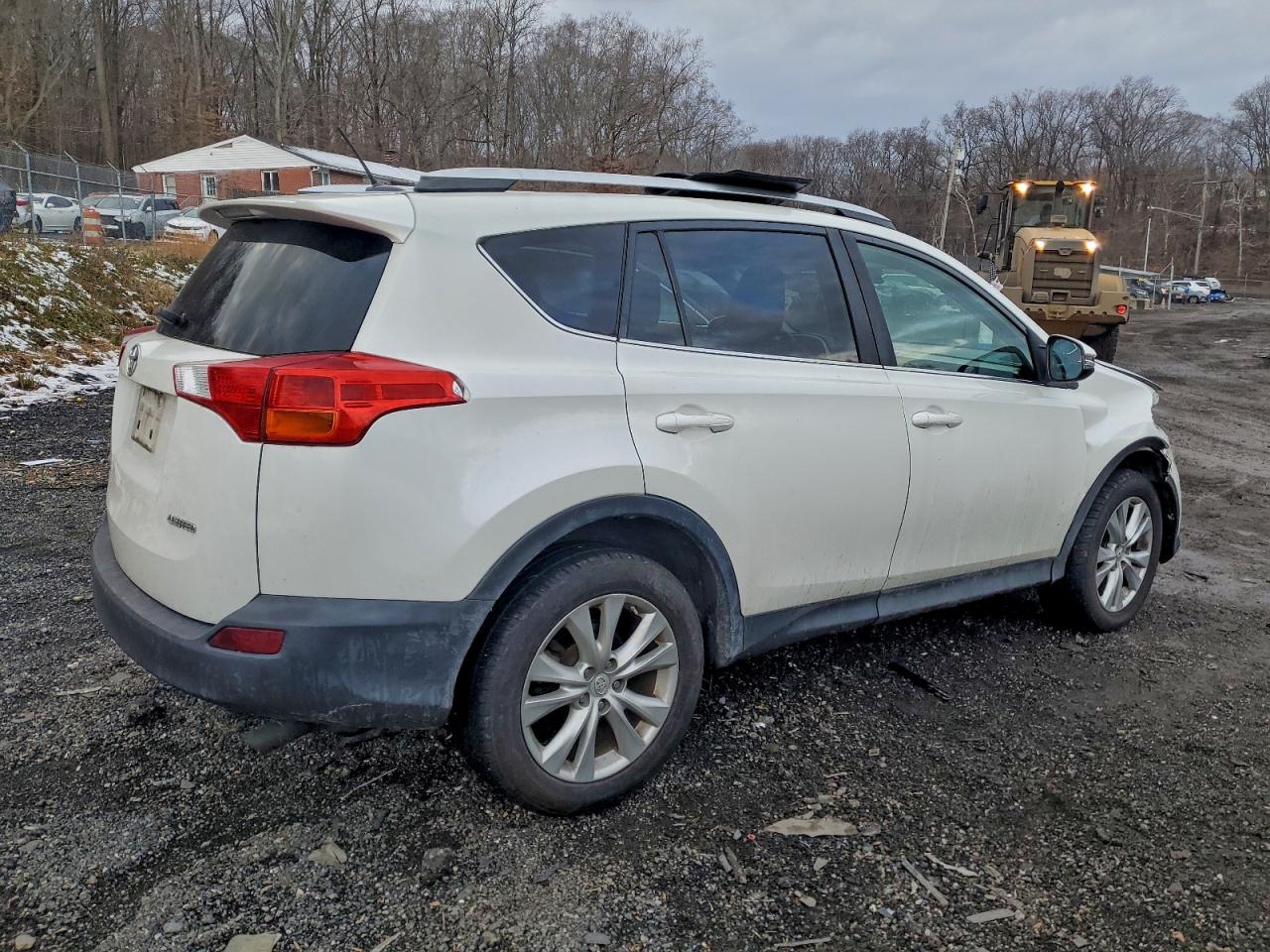 2014 TOYOTA RAV4 LIMITED photo 5