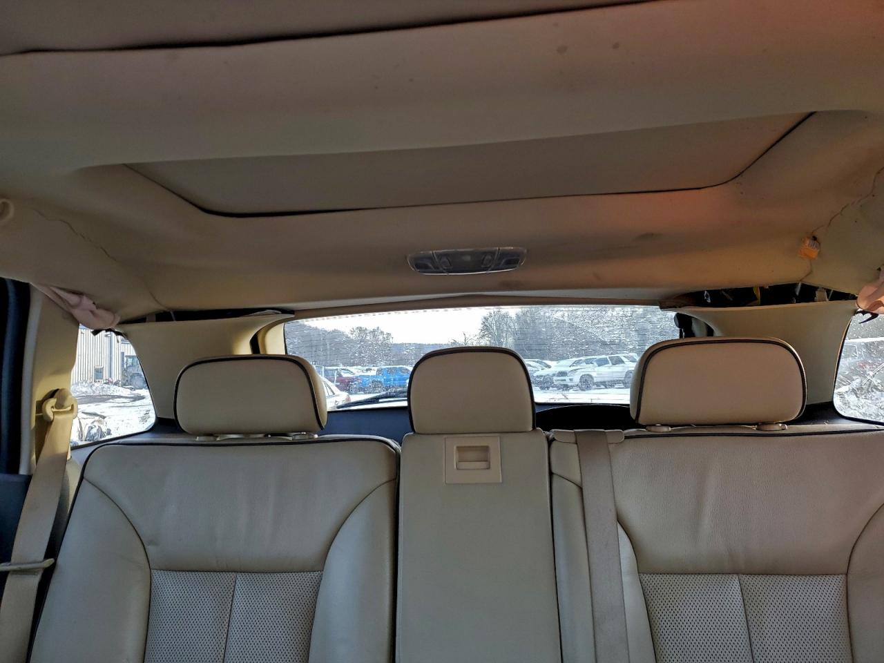 2010 LINCOLN MKX photo 19
