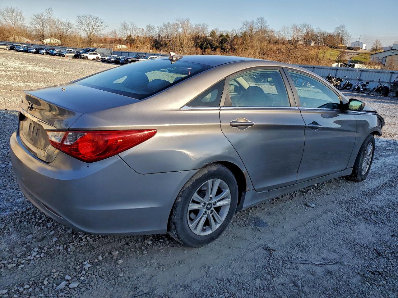 2013 HYUNDAI SONATA GLS photo 7