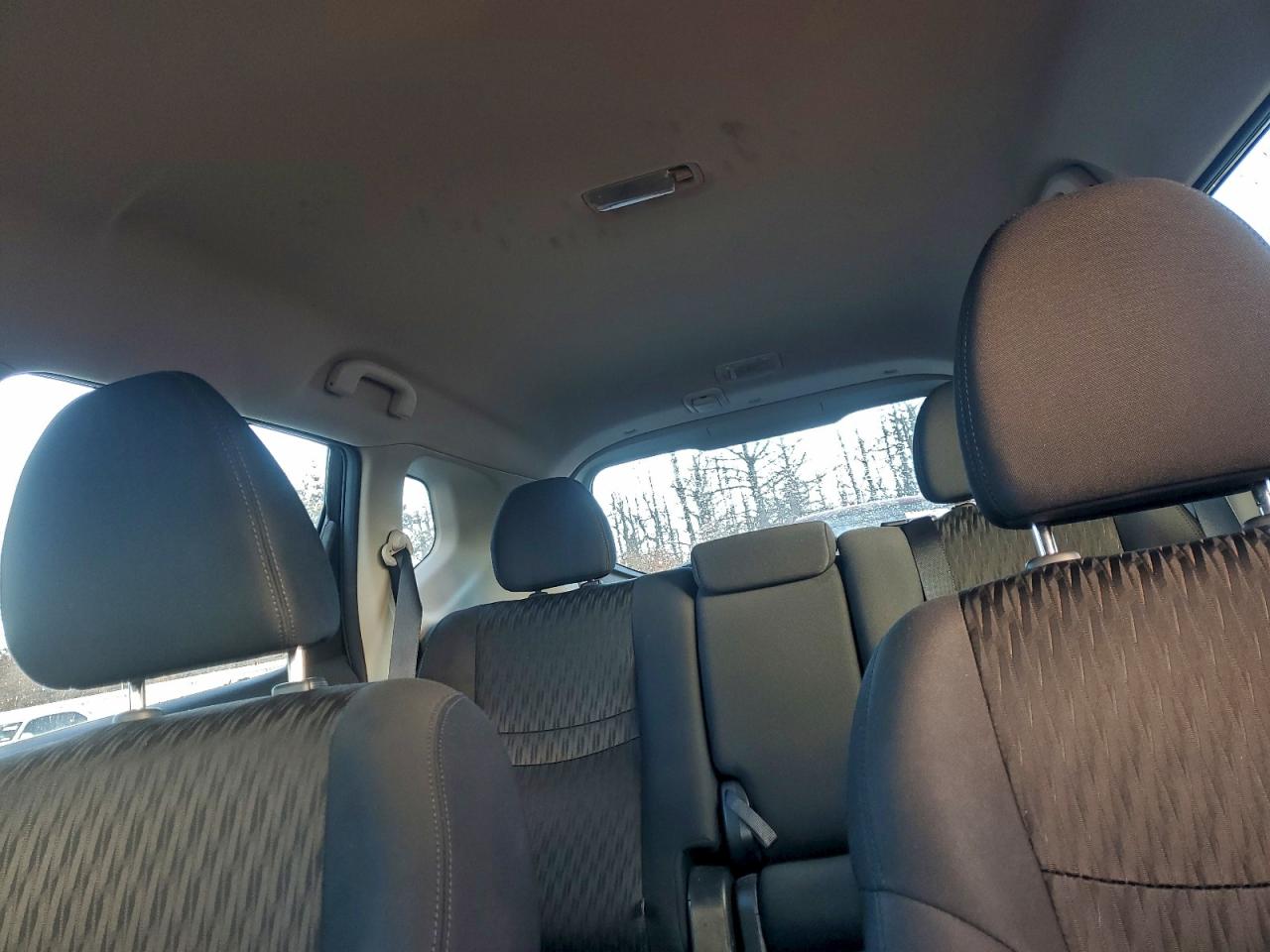 2018 NISSAN ROGUE S photo 10