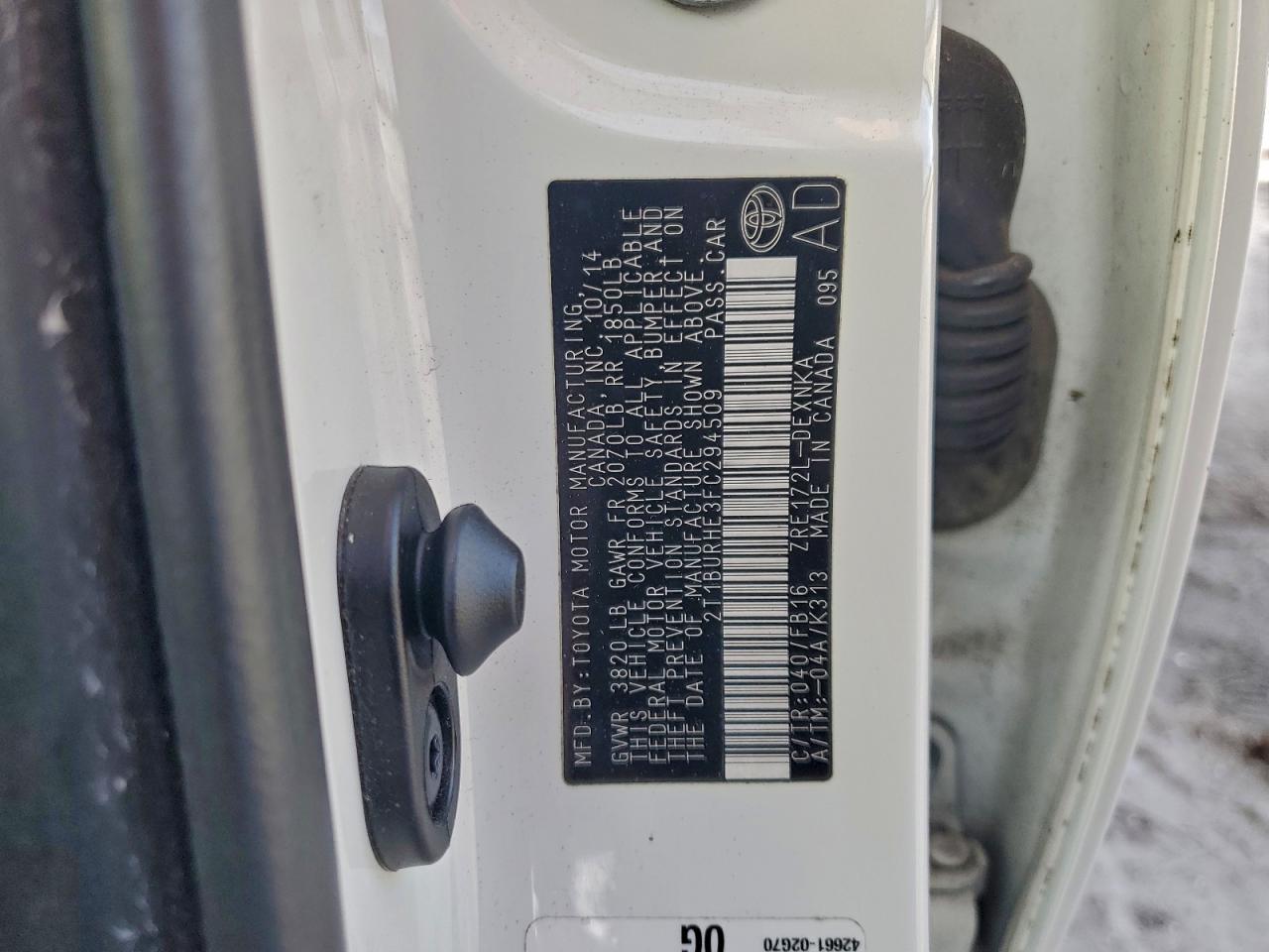 2015 TOYOTA COROLLA L photo 13