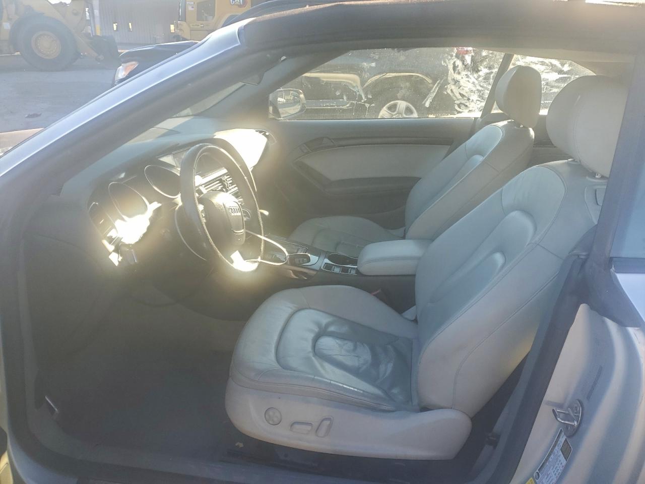 2010 AUDI A5 PREMIUM PLUS photo 25