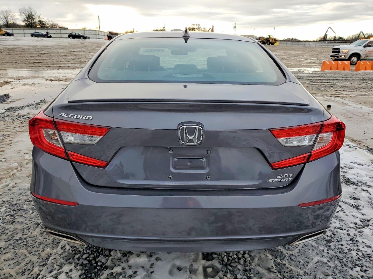 2018 HONDA ACCORD SPORT photo 6