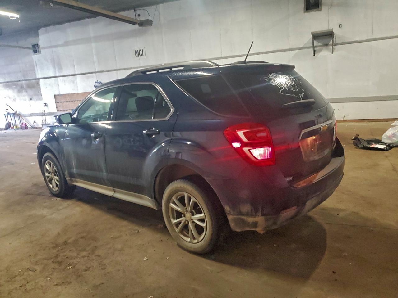 2016 CHEVROLET EQUINOX LT photo 4