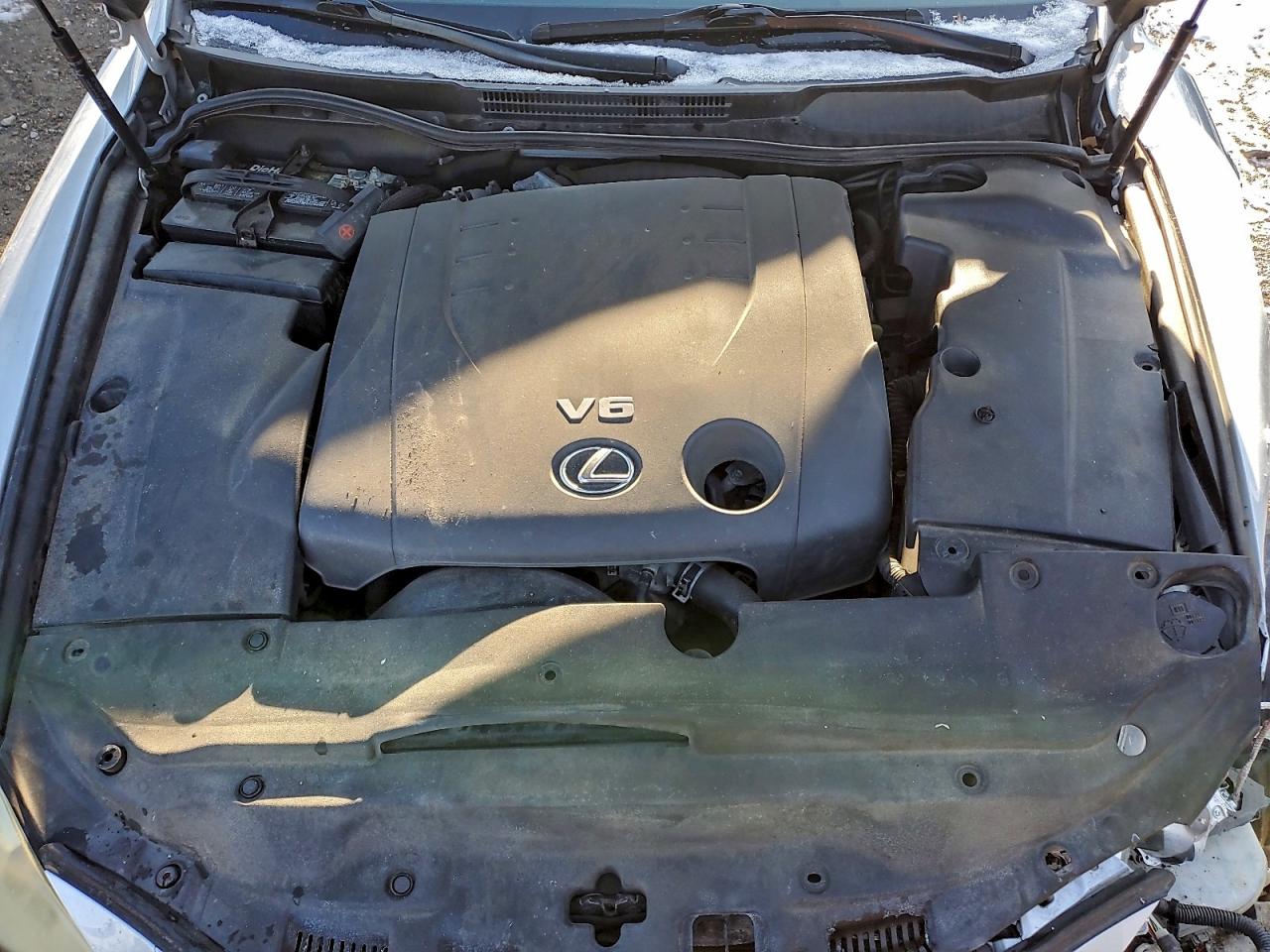 2010 LEXUS IS 250 photo 11