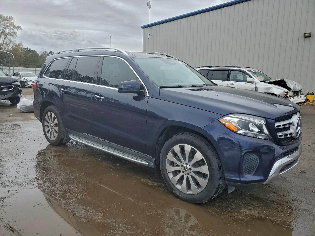 2017 MERCEDES-BENZ GLS 450 4MATIC photo 4