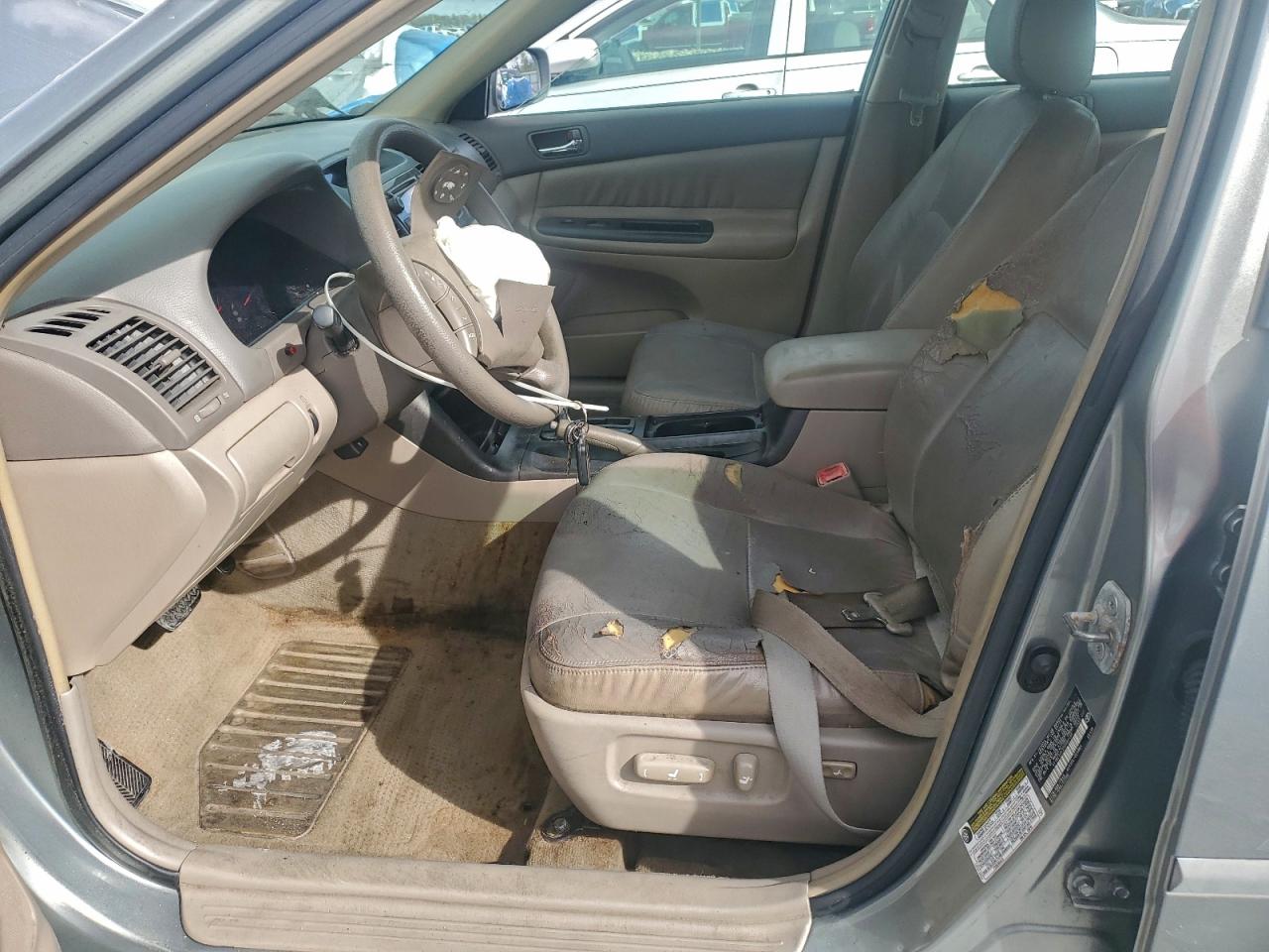 2005 TOYOTA CAMRY LE photo 7