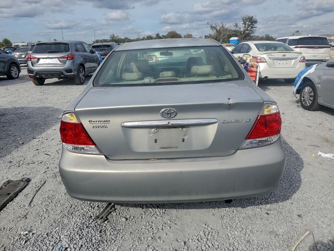 2005 TOYOTA CAMRY LE photo 6