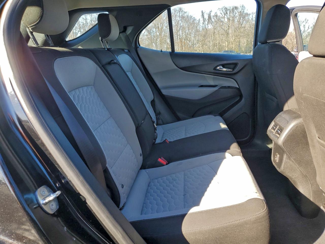 2020 CHEVROLET EQUINOX LS photo 11