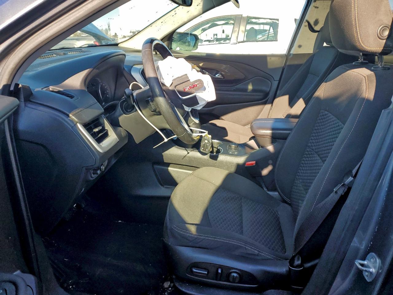 2019 GMC TERRAIN SLE photo 13