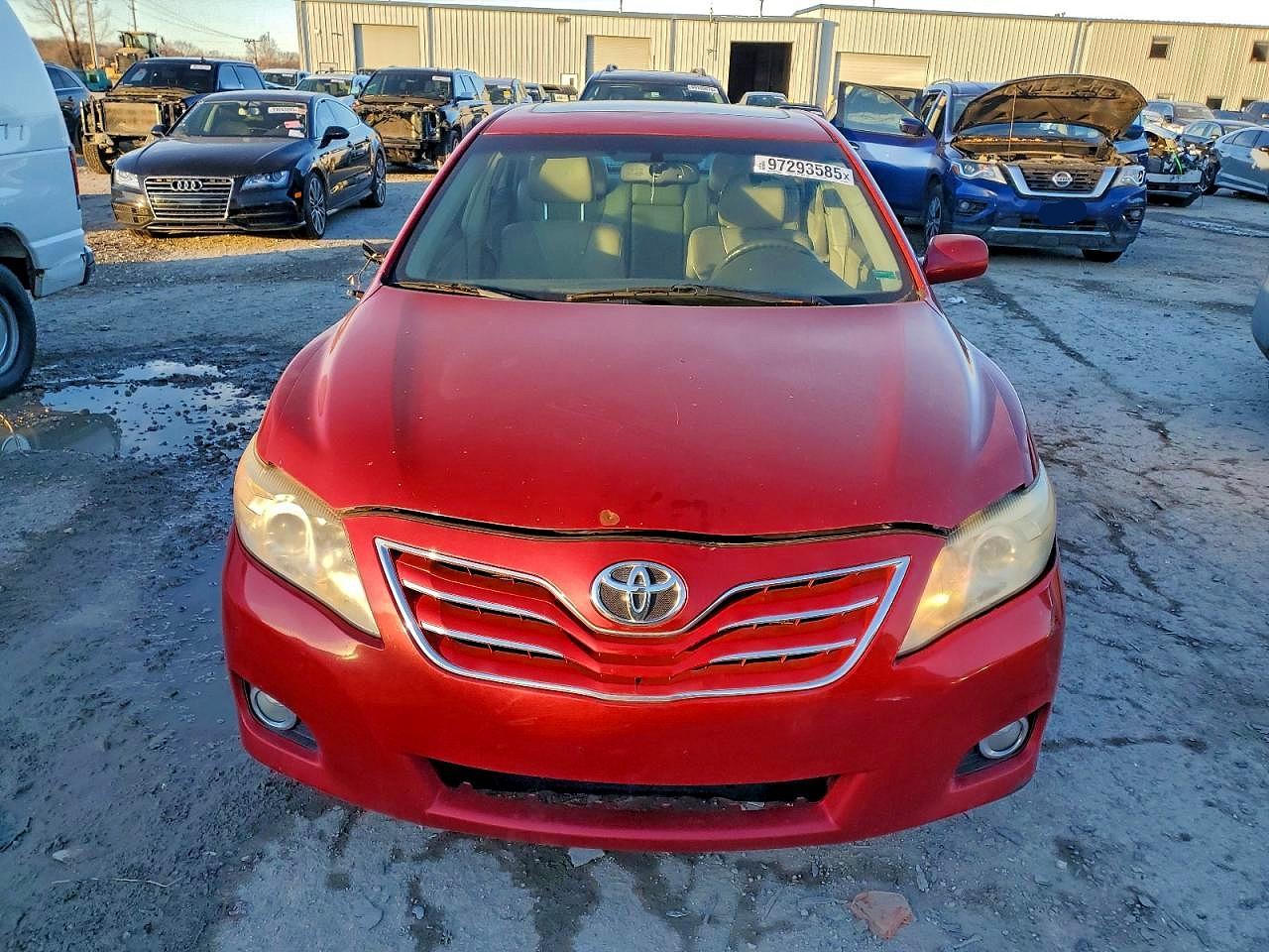 2010 TOYOTA CAMRY BASE photo 5