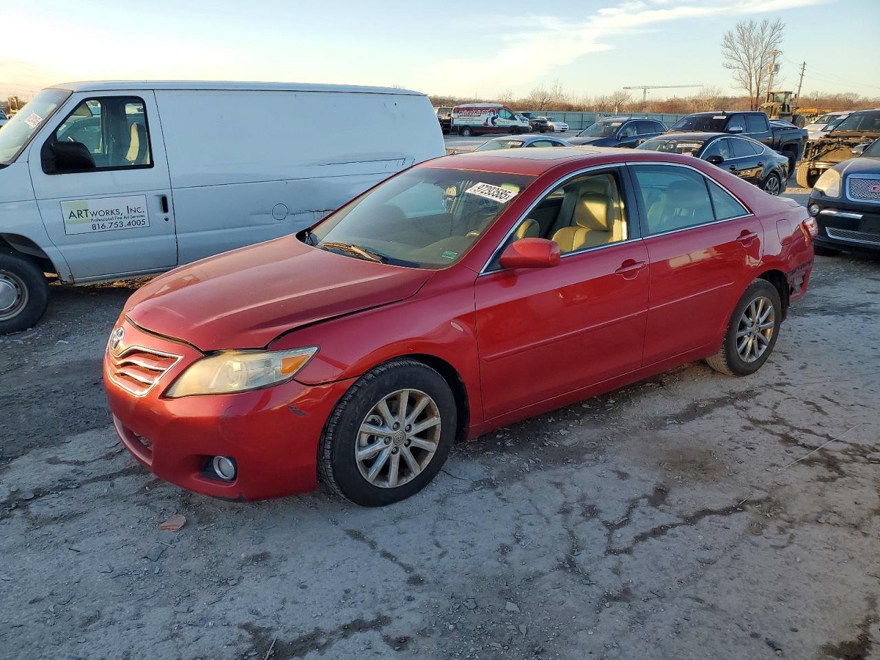 2010 TOYOTA CAMRY