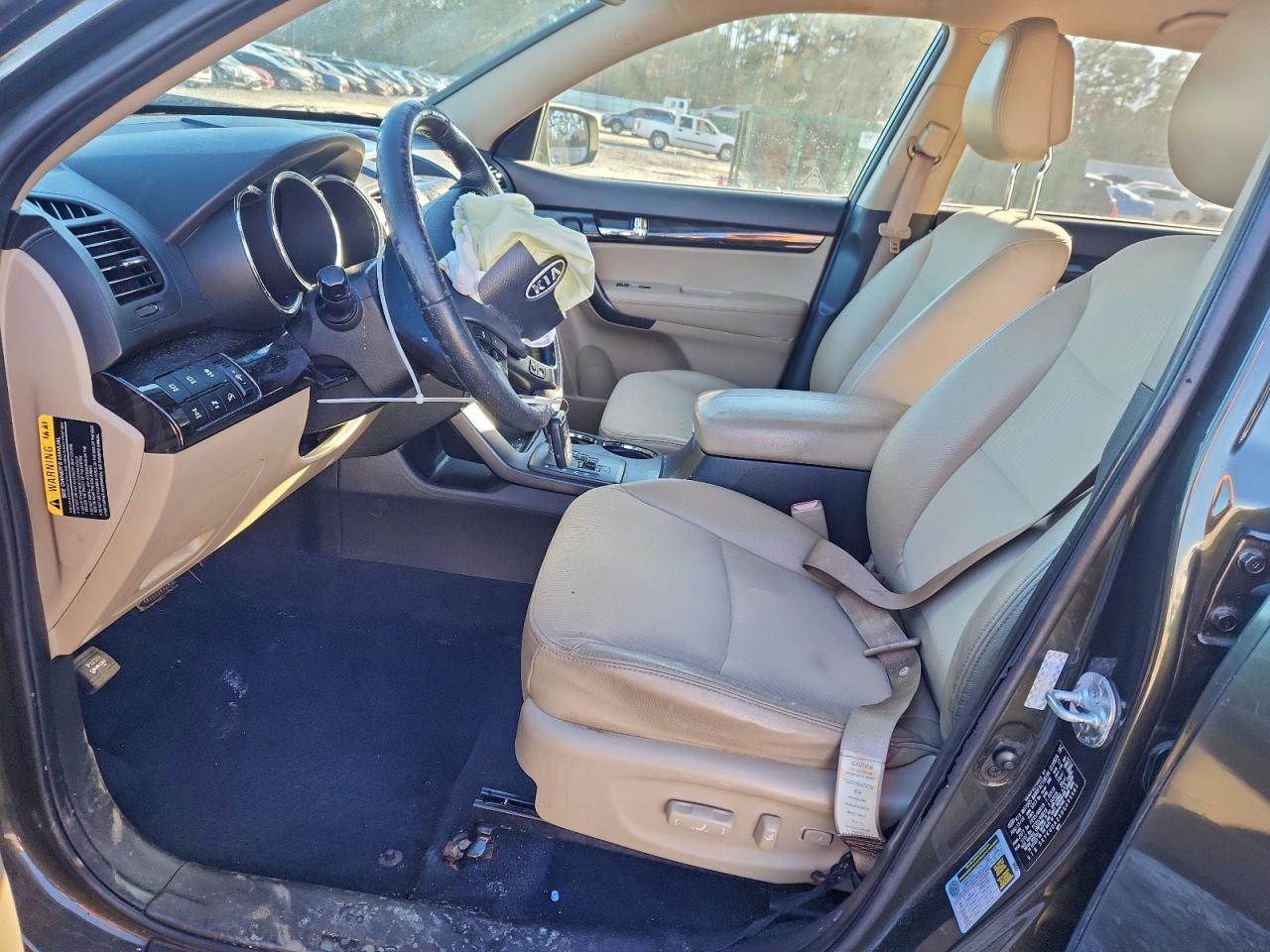 2011 KIA SORENTO EX photo 25