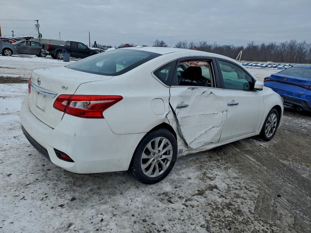 2019 NISSAN SENTRA S photo 7