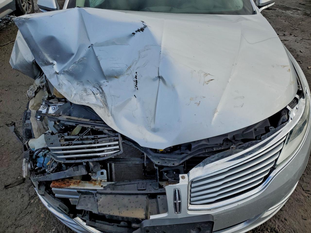 2015 LINCOLN MKZ photo 31
