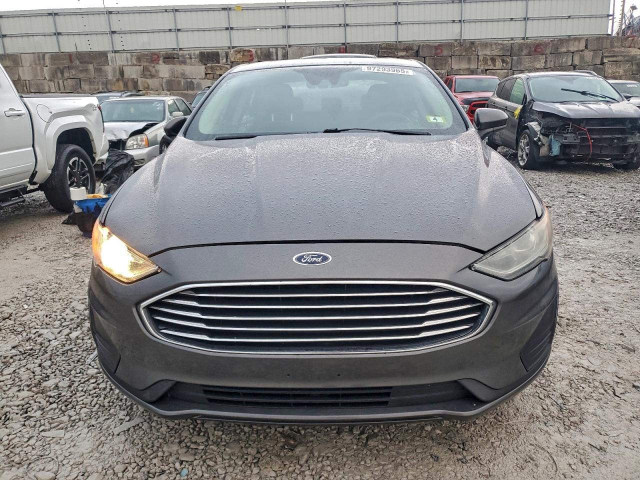 2020 FORD FUSION SE photo 5