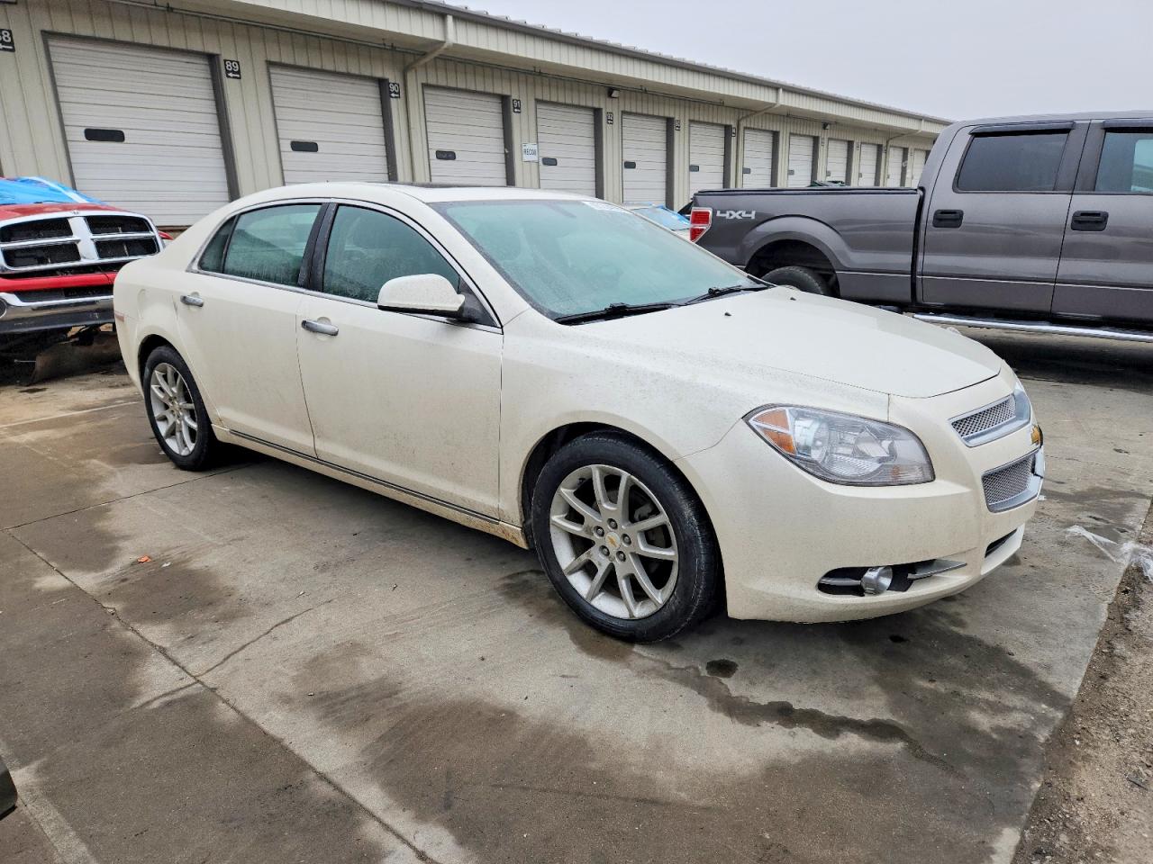 2011 CHEVROLET MALIBU LTZ photo 4