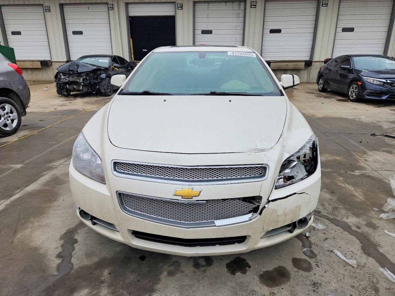 2011 CHEVROLET MALIBU LTZ photo 5
