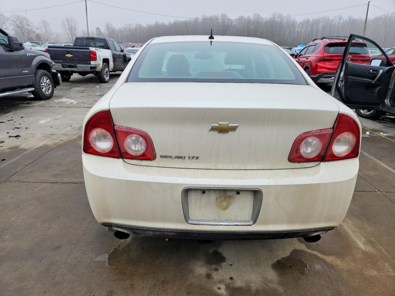 2011 CHEVROLET MALIBU LTZ photo 6