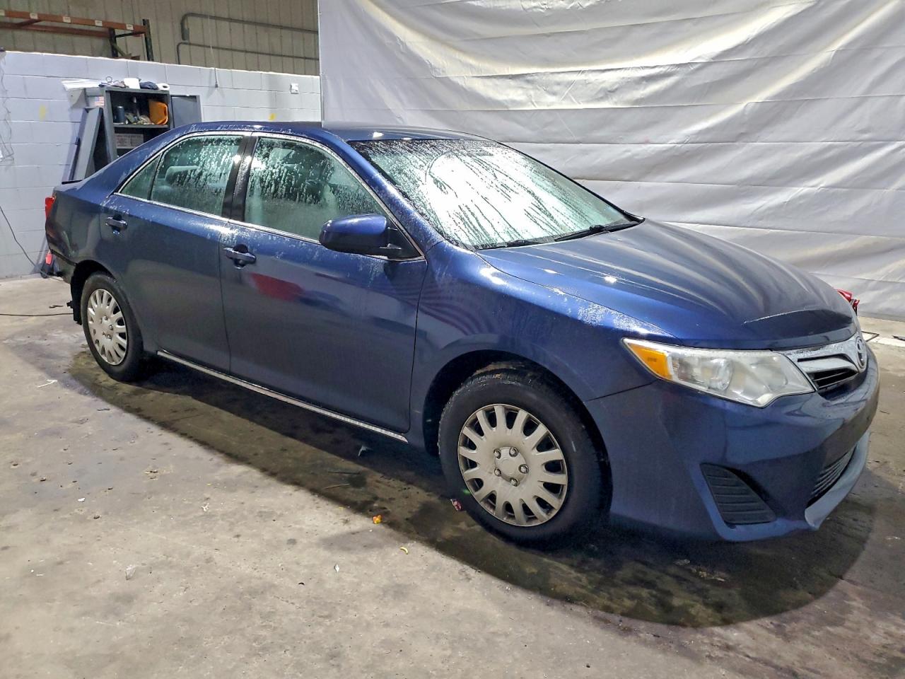 2014 TOYOTA CAMRY L photo 7