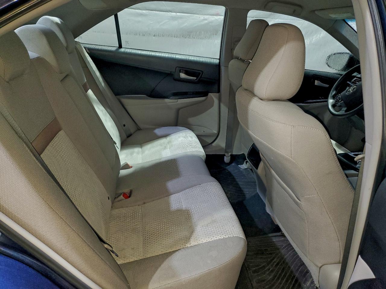 2014 TOYOTA CAMRY L photo 19