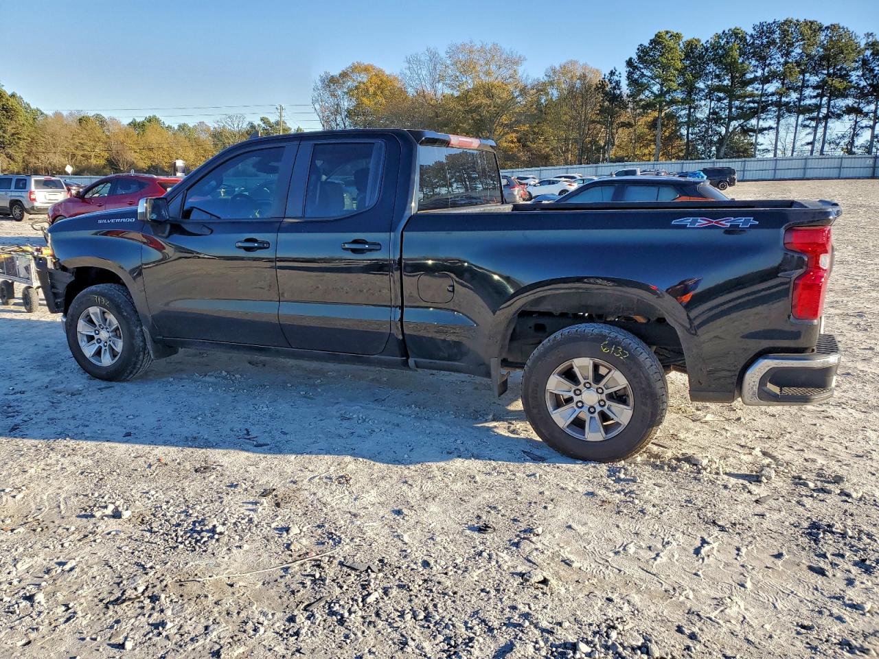 2019 CHEVROLET SILVERADO K1500 LT photo 3