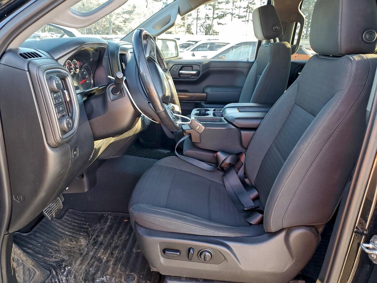 2019 CHEVROLET SILVERADO K1500 LT photo 13