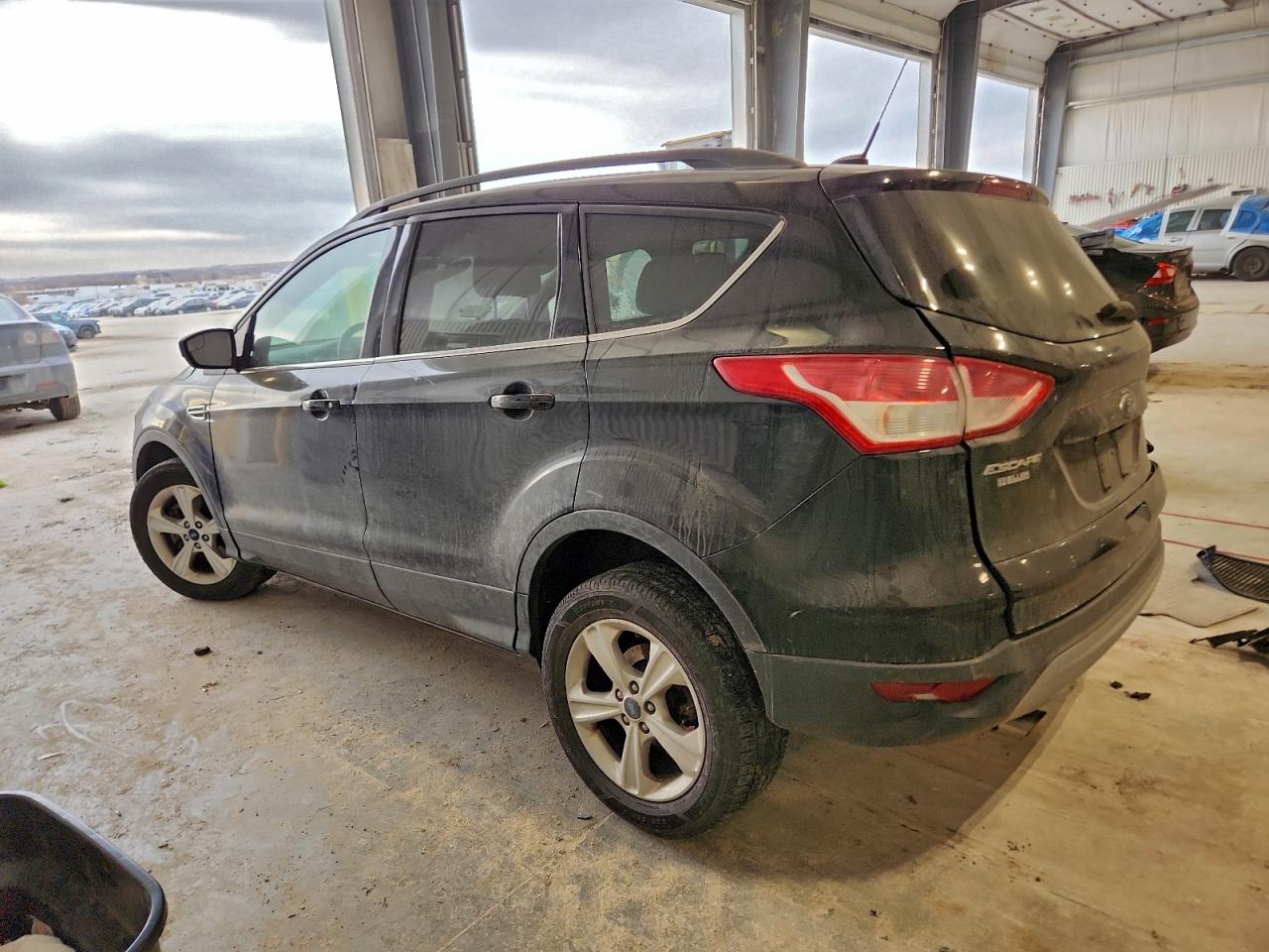 2016 FORD ESCAPE SE photo 3