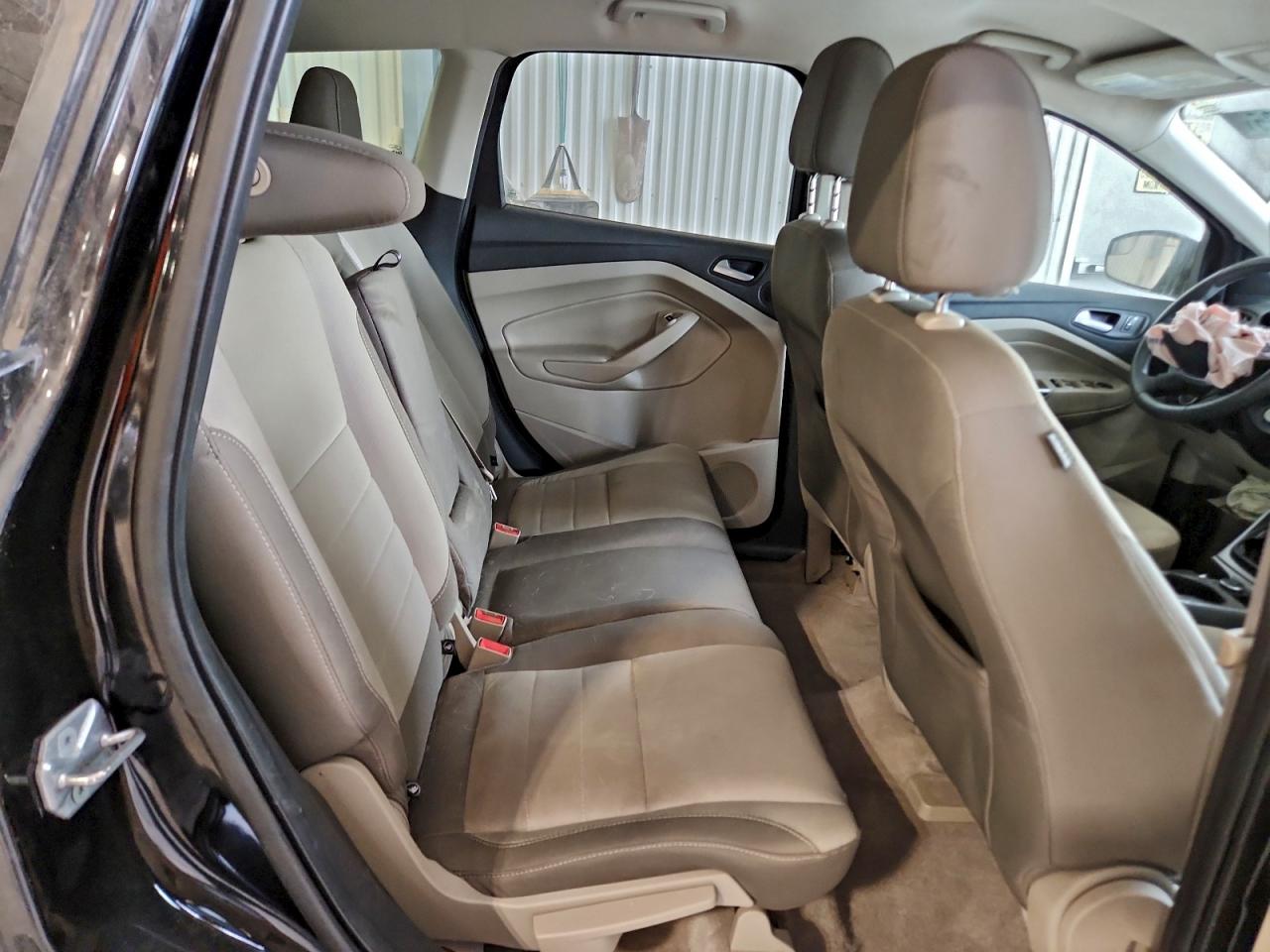 2016 FORD ESCAPE SE photo 21