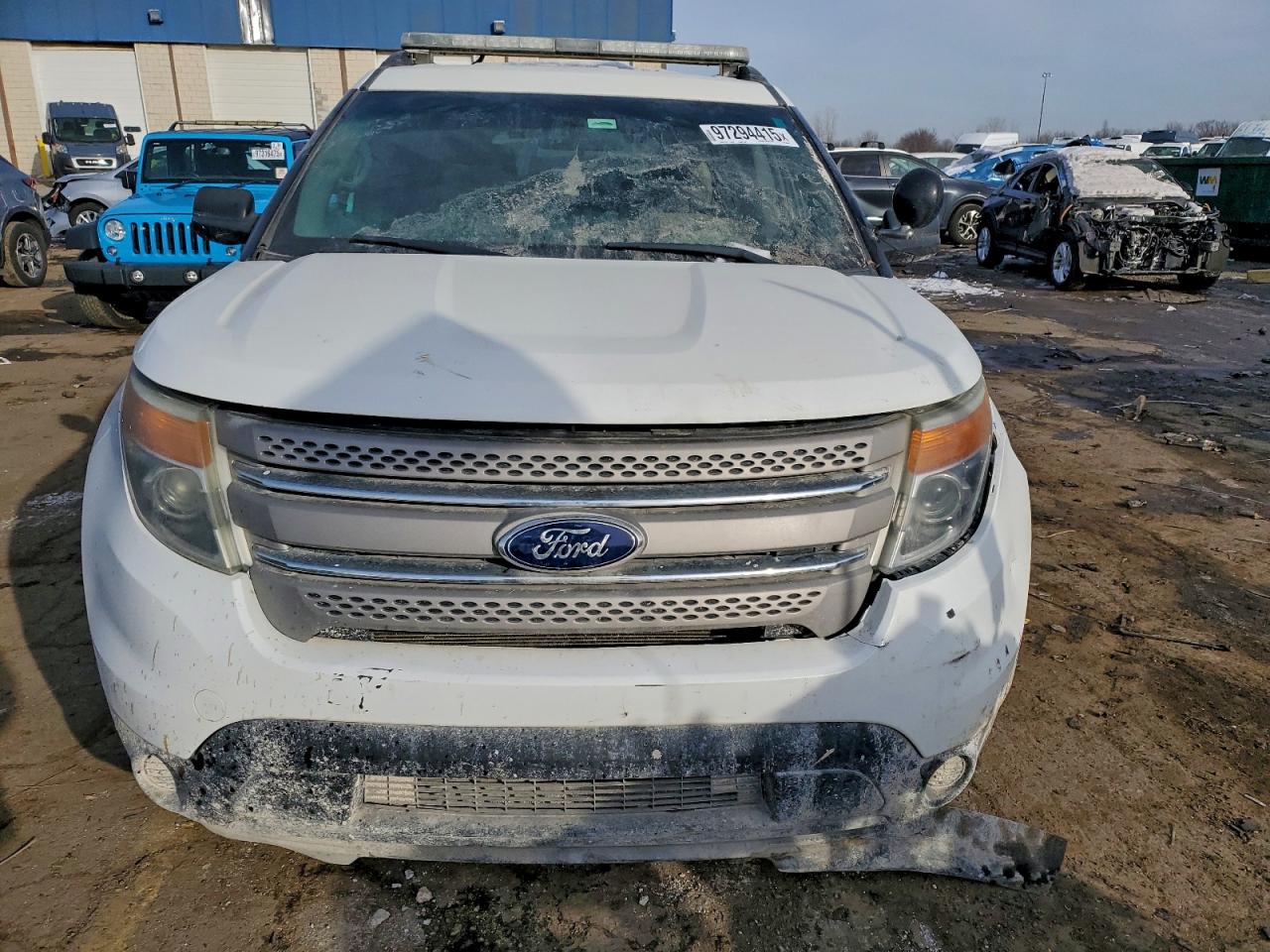 2015 FORD EXPLORER photo 9