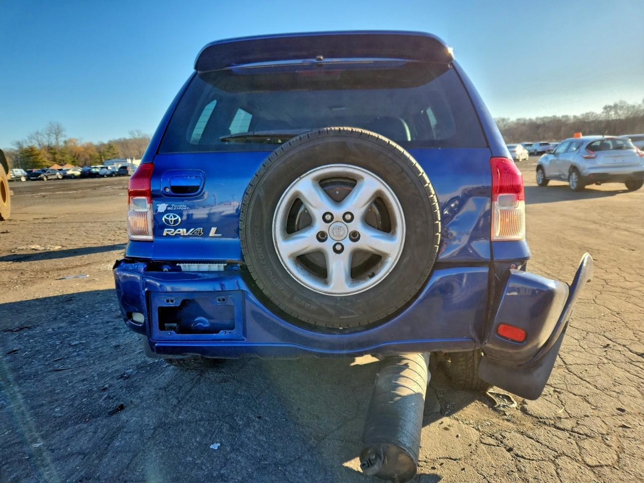 2002 TOYOTA RAV4 photo 11