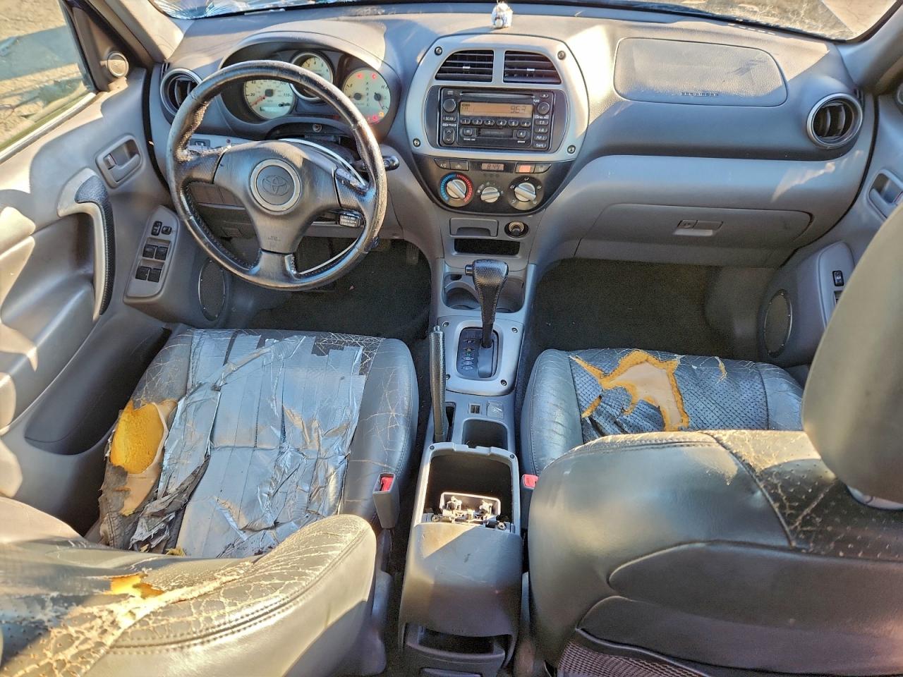 2002 TOYOTA RAV4 photo 15
