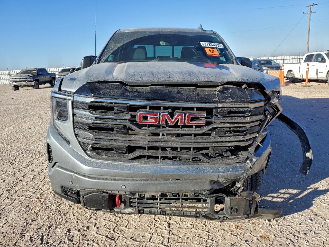 2025 GMC SIERRA K1500 AT4 photo 13